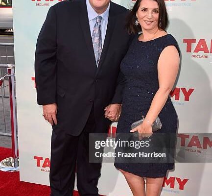 Does Billy Gardell Have a Wife?