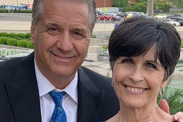 How Old is John Calipari Wife