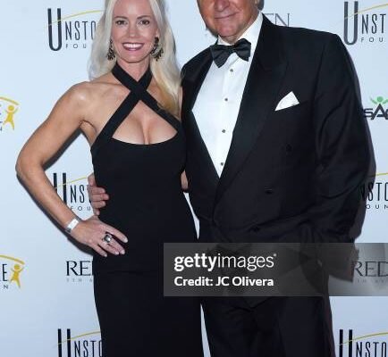 John O'Hurley Wife Age