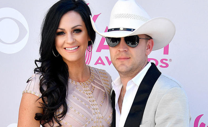 who is justin moore's wife?